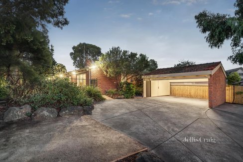 35 Tallow Wood Drive Greensborough 3088