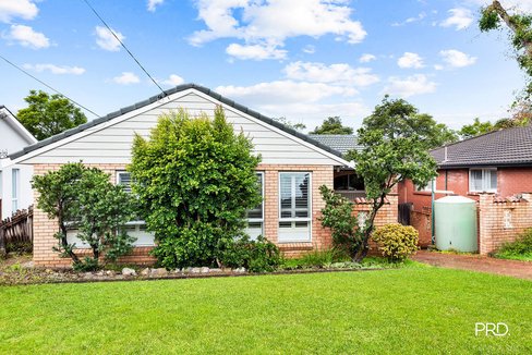35 Wahroonga Road, WINMALEE NSW 2777
