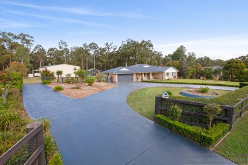 35 Woodlands Drive, THORNTON NSW 2322