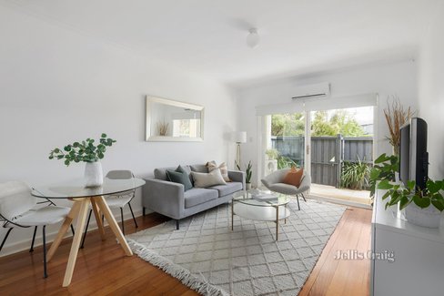 3 50 Whitmuir Road Mckinnon 3204