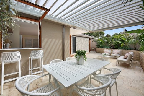 35/172 Barrier Reef Drive, Mermaid Waters