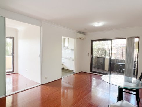 3/52-54 Hudson Street, HURSTVILLE NSW 2220