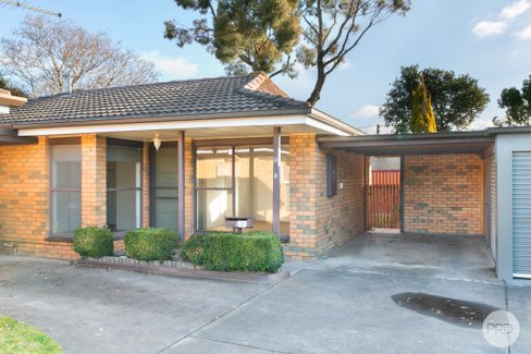 3/52 Longley Street, ALFREDTON VIC 3350