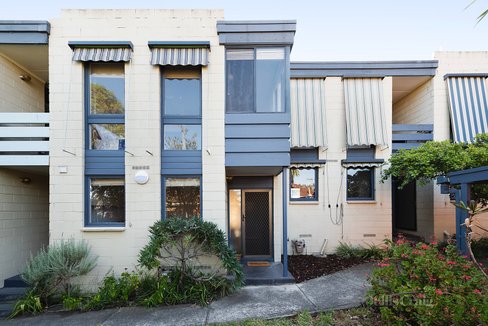 3/56 Dundas Street Thornbury 3071