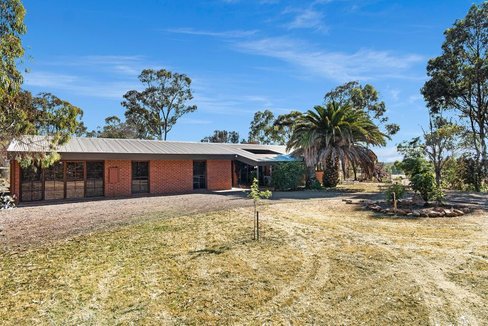 357 Sinclairs Road, STRATHFIELDSAYE VIC 3551