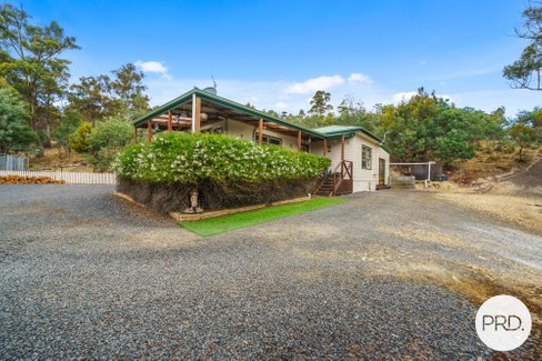359 Ironstone Gully Road, LACHLAN TAS 7140