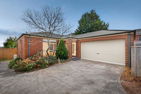 3 59 Old Melbourne Road Chirnside Park 3116
