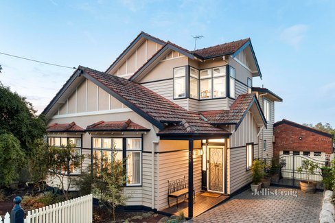 36 Abbotsford Grove Ivanhoe 3079