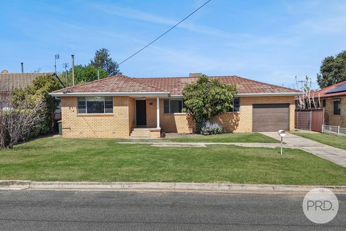 36 Arinya Street, TAMWORTH NSW 2340