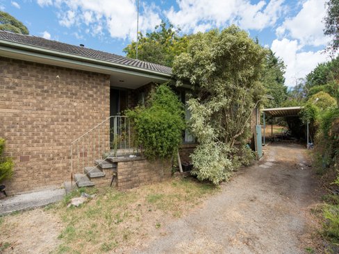 36 Batterbee Drive Mooroolbark 3138