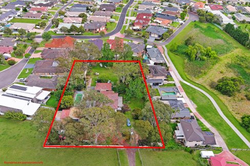 36 Bong Bong Road, HORSLEY NSW 2530