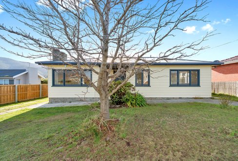 36 Box Hill Road, CLAREMONT TAS 7011