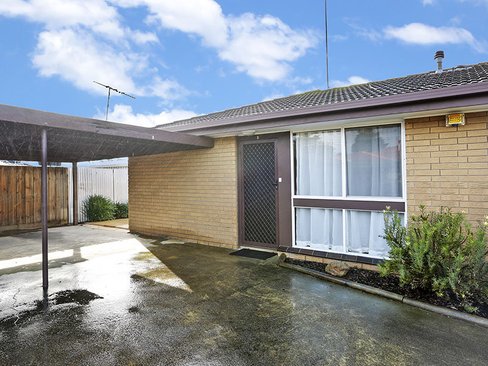3 6 Casaceli Court Whittington 3219