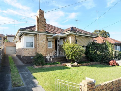 36 COONANS Road Pascoe Vale 3044