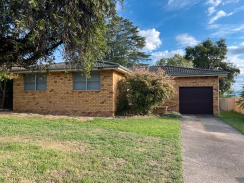 36 Kyooma Street, TAMWORTH NSW 2340