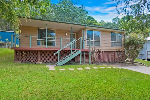 36 Lord Street, LAURIETON NSW 2443