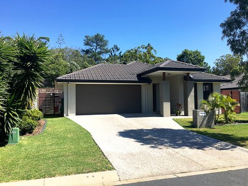 36 PENDA Circuit, VICTORIA POINT QLD 4165