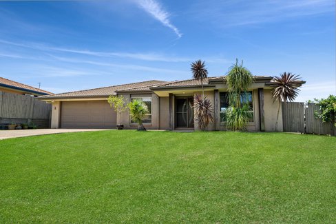 36 PORTLAND Parade, REDLAND BAY QLD 4165