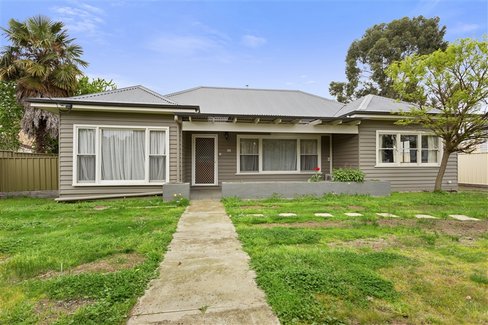 36 Somerville Street, FLORA HILL VIC 3550