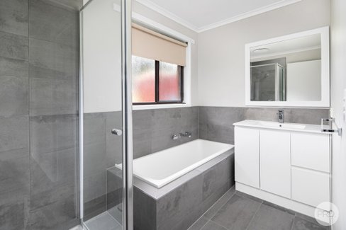 36 Sussex Street, LINTON VIC 3360