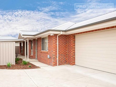 3/6 Trumper Street, BOOROOMA NSW 2650