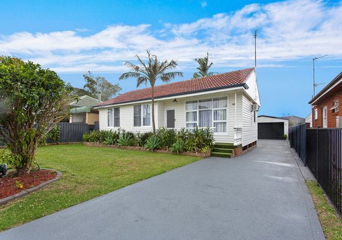 360 Kanahooka Rd, BROWNSVILLE NSW 2530