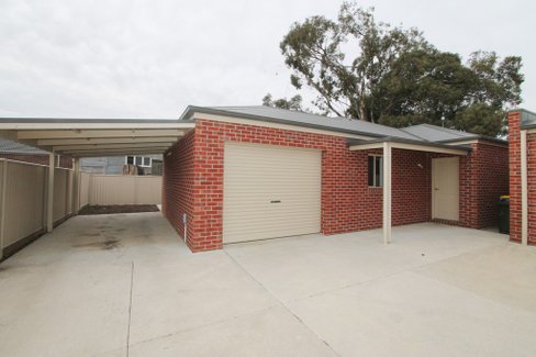 3/611 Ripon Street South, REDAN VIC 3350