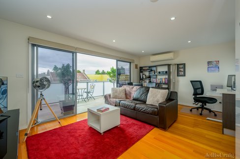 3/629 High Street Thornbury 3071