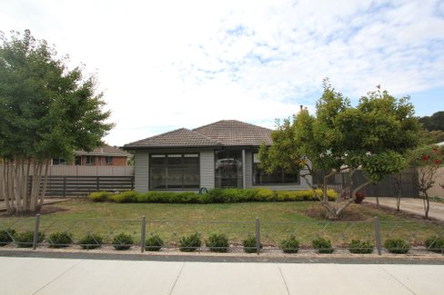 367A Humffray Street North, BROWN HILL VIC 3350