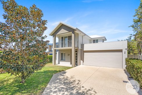 37 Ajax Avenue, NELSON BAY NSW 2315