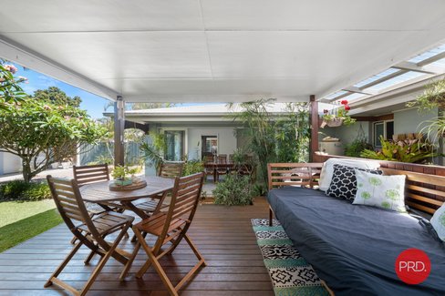 37 Beach Parade, MYLESTOM NSW 2454