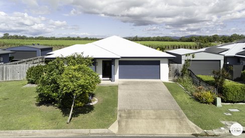 37 Beachwood Circuit, BAKERS CREEK QLD 4740