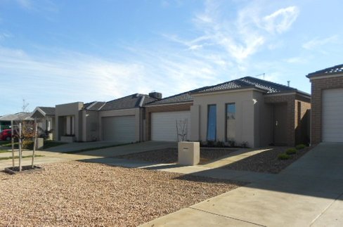 37 Chase Boulevard, ALFREDTON VIC 3350