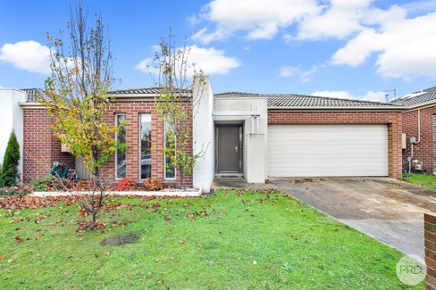 37 Creekstone Drive, ALFREDTON VIC 3350