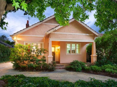 37 Durham Road Surrey Hills 3127