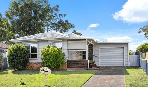 37 Endeavour St, Rutherford NSW 2320