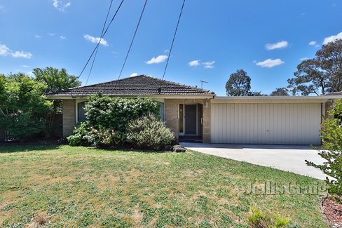 37 Golden Grove Glen Waverley 3150