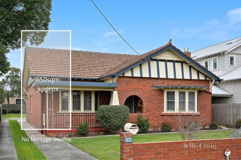 37 Grovedale Road Surrey Hills 3127