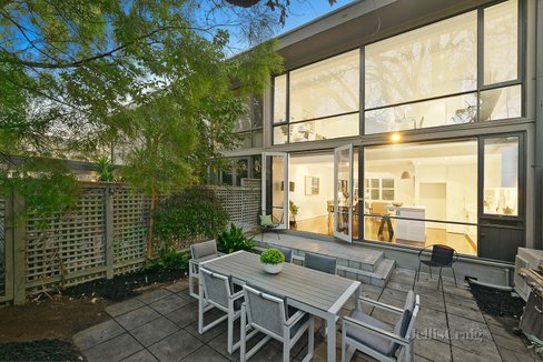 3/7 Hawthorn Grove Hawthorn 3122