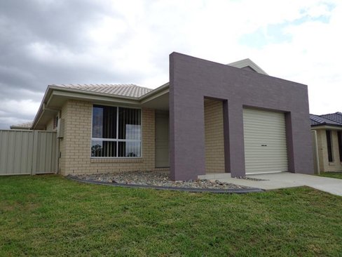 37 Higgins Lane, TAMWORTH NSW 2340