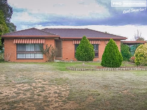 37 Melkin Avenue, GLENFIELD PARK NSW 2650