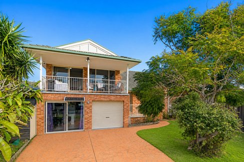 37 Montevideo Parade, NELSON BAY NSW 2315