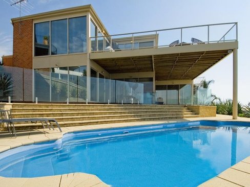 37 Montrose Place Highton 3216