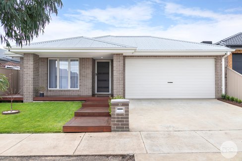 37 Spoonbill Avenue, WINTER VALLEY
