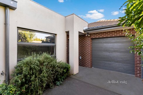 3 7 Thor Street Strathmore 3041