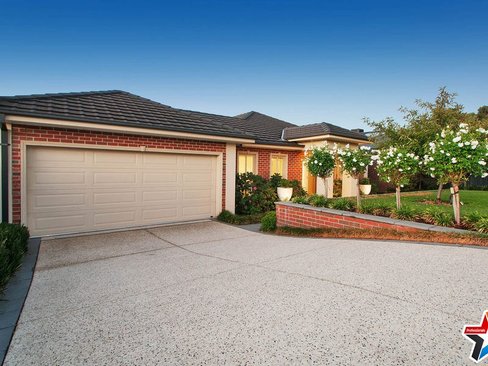 37 Tudor Drive Mooroolbark 3138