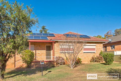 37 Wilburtree Street, TAMWORTH NSW 2340