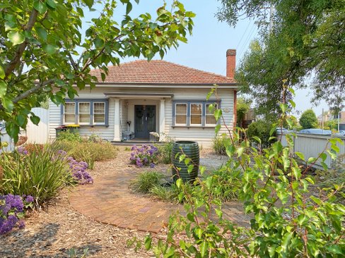 372 Ryrie Street Geelong 3220