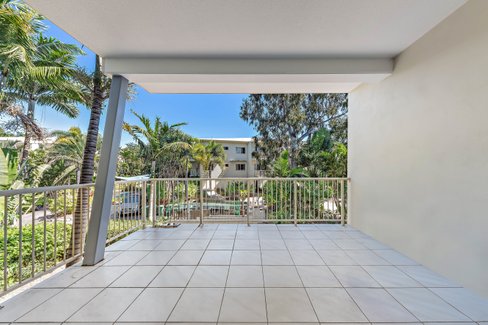 37/21 Shute Harbour Road, CANNONVALE QLD 4802