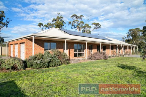374 Sullivans Road, MILLBROOK VIC 3352